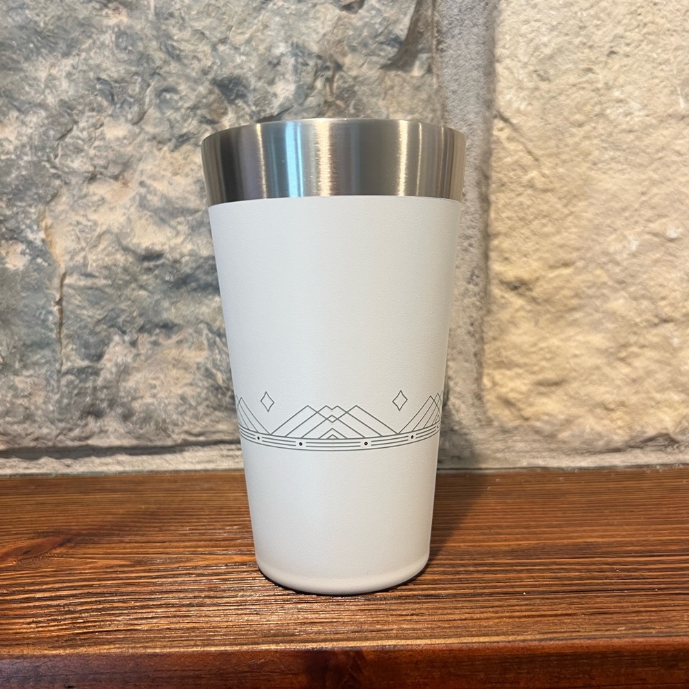 ❄️Pale Stone Winterscape❄️ Sold Out- The Stacking Beer Pint- 16oz NIB - Picture 2 of 6